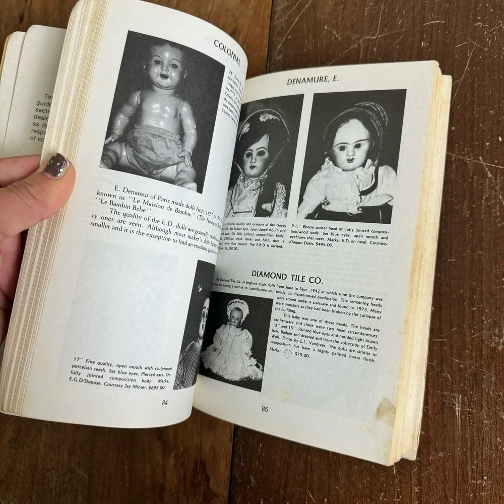 Doll Values ANTIQUE & MODERN Identification‎ book 1979 Patricia Smith